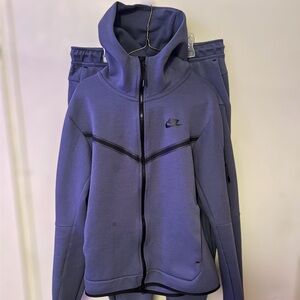 Nike Sportswear Tech Fleece Full Zip
Hoodie & Joggers Set Diffused Blue Black
